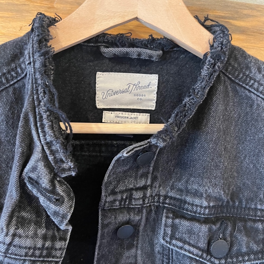 Universal Thread Freeborn Denim Jacket - image 2